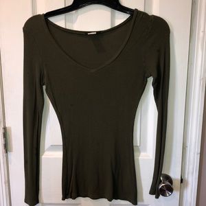 Venus V Neck Long Sleeve